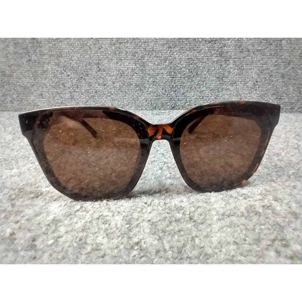 DIFF Eyewear Tobin Tortoise Oversized Square Sunglasses DE01-0429-TOBNN 63mm